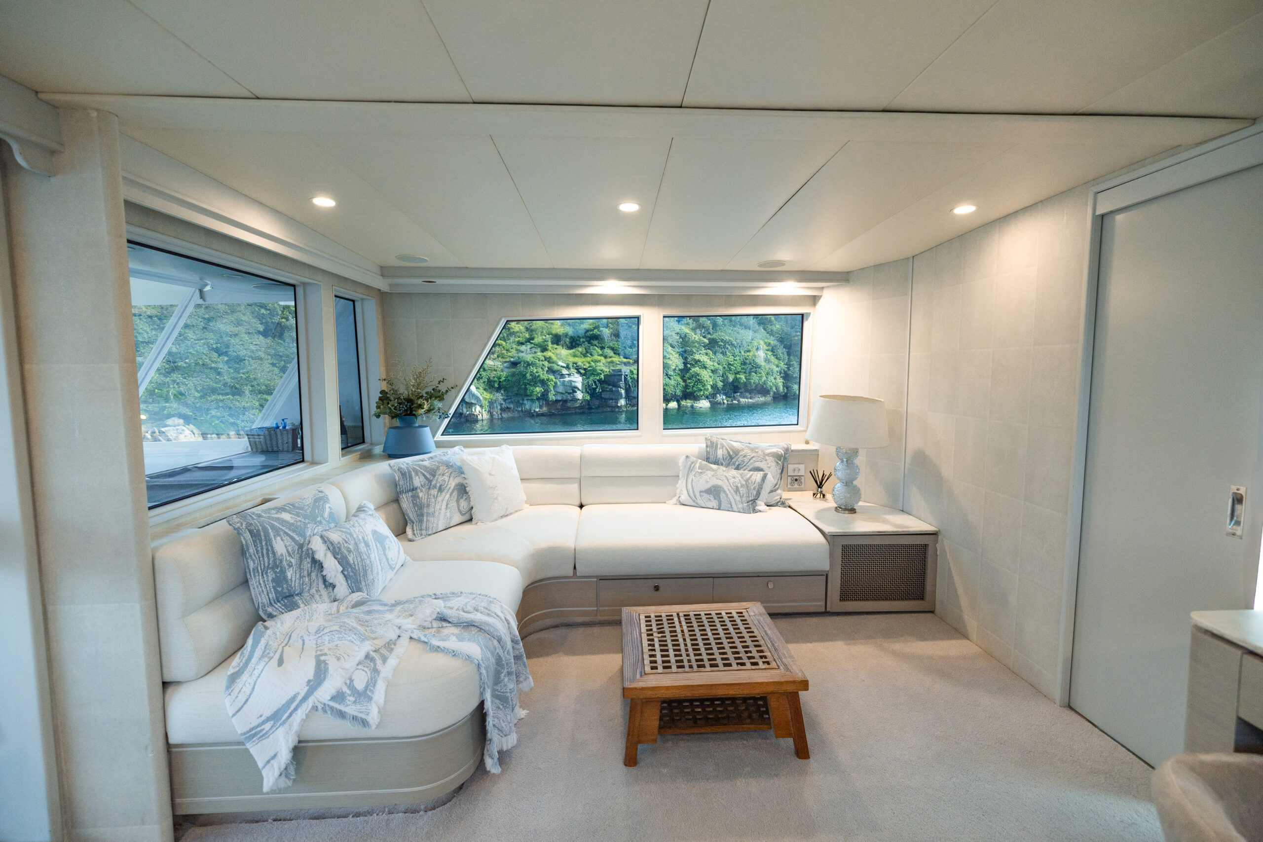 Queensland Yacht Charters | YOTSPACE | SHORE THING