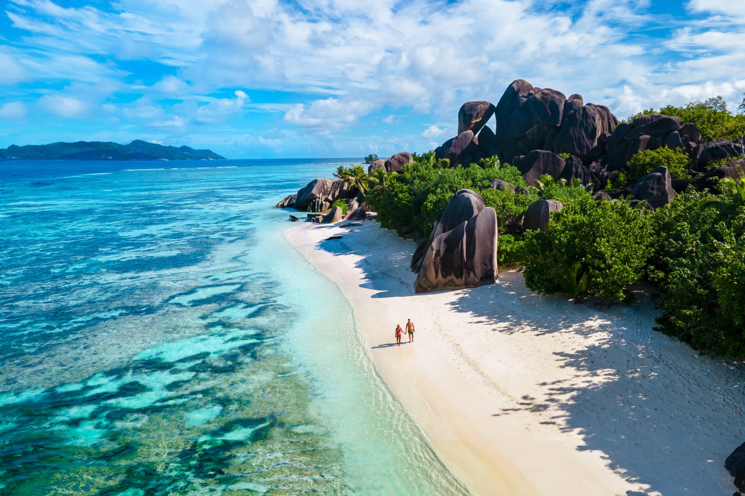 Anse,Source,D’argent,Beach,La,Digue,Seychelles,,A,Young,Couple