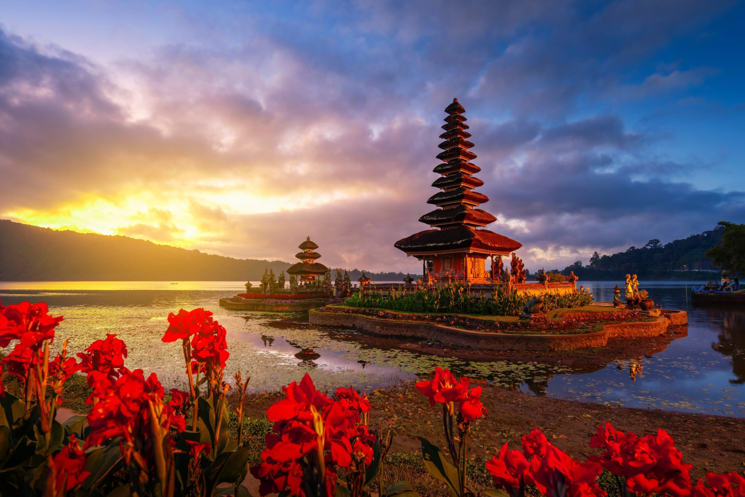 Beautiful,Landmark,,Pura,Ulun,Danu,Bratan,Temple,In,Bali,,Indonesia