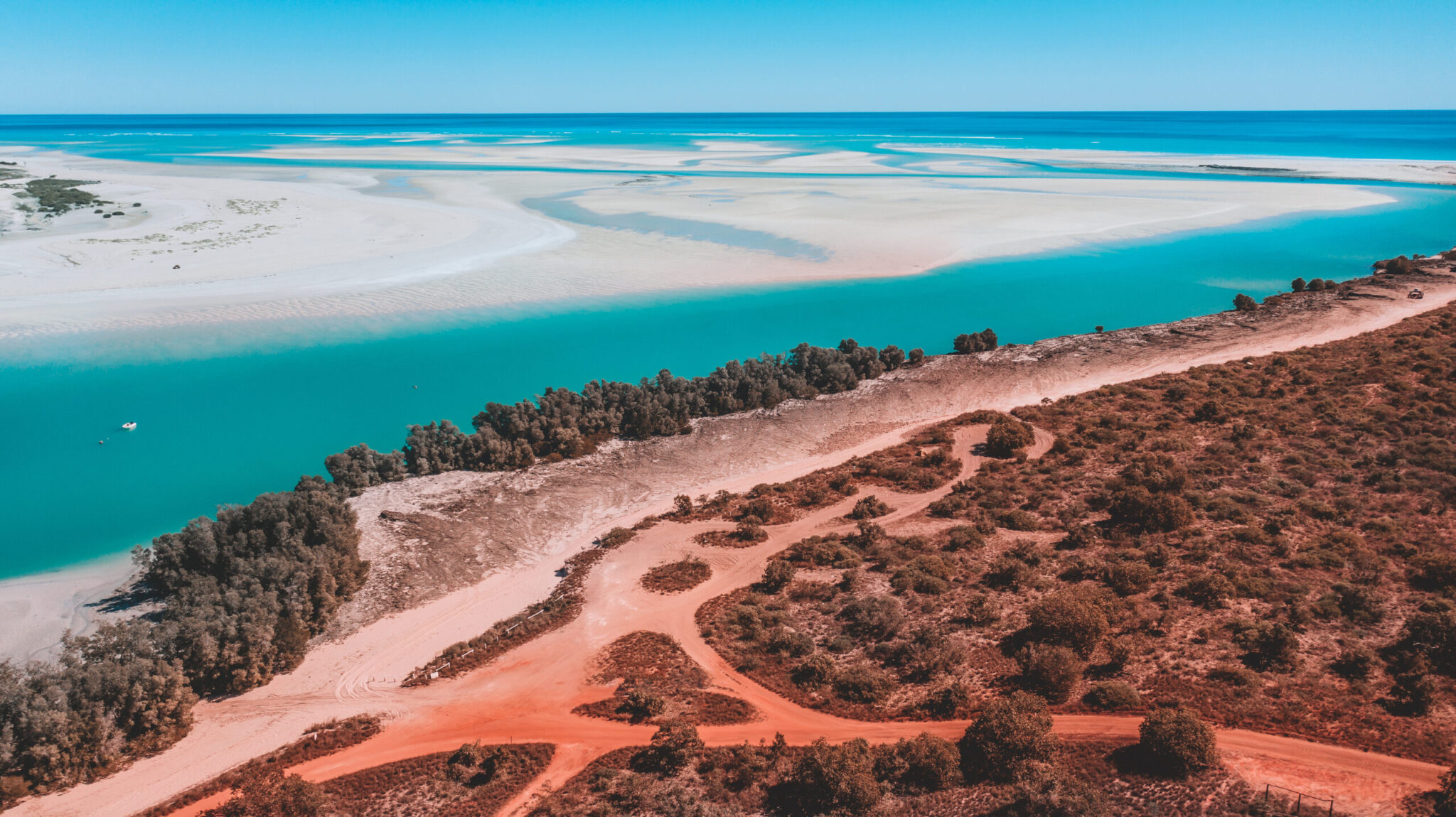 Aerial,Image,Of,Willie,Creek,Pearl,Farm,In,Broome.