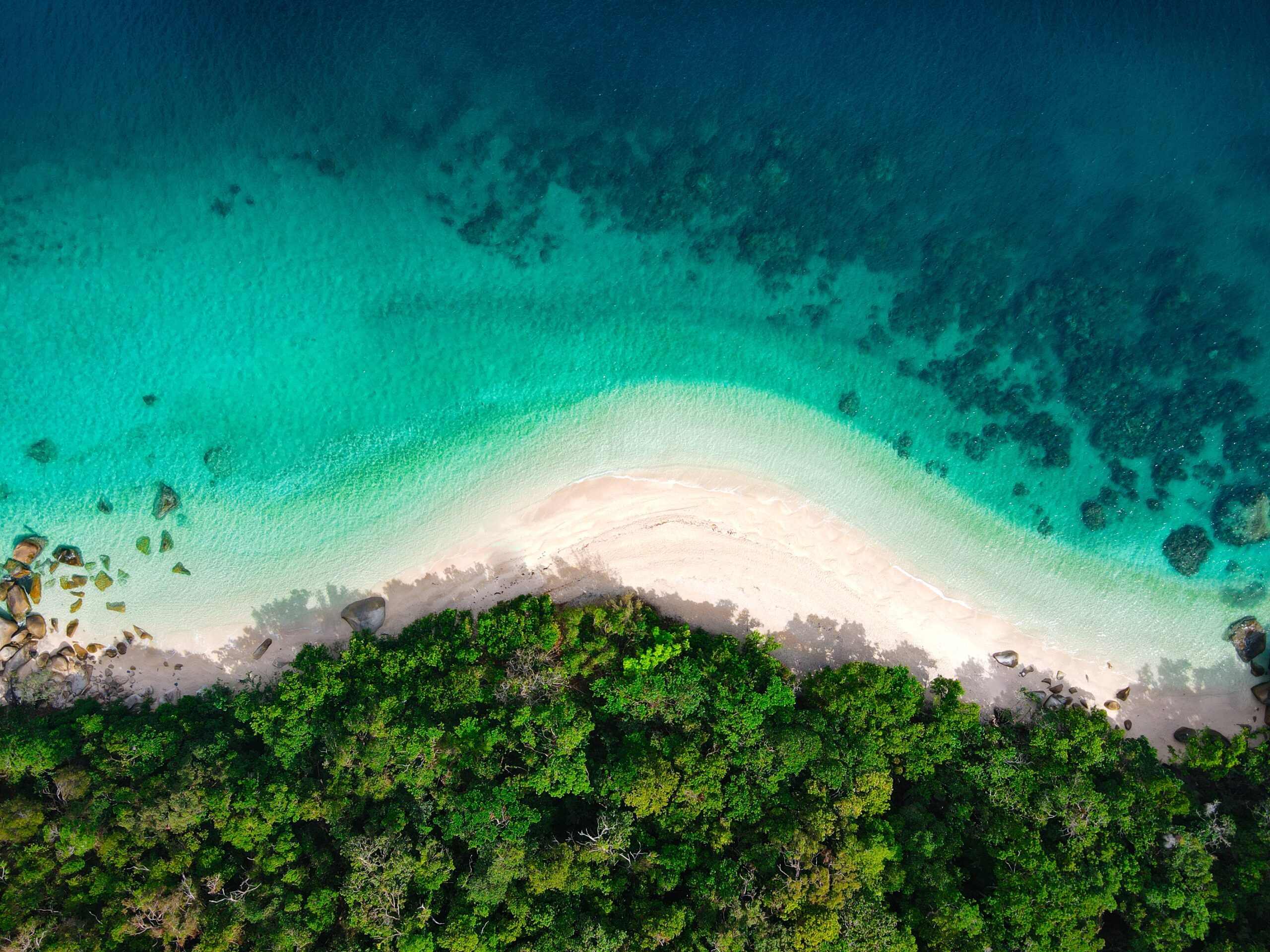 Fitzroy,Island,Cairns,Queensland,Travel,Beautiful,Blue,Azure,Green,Water