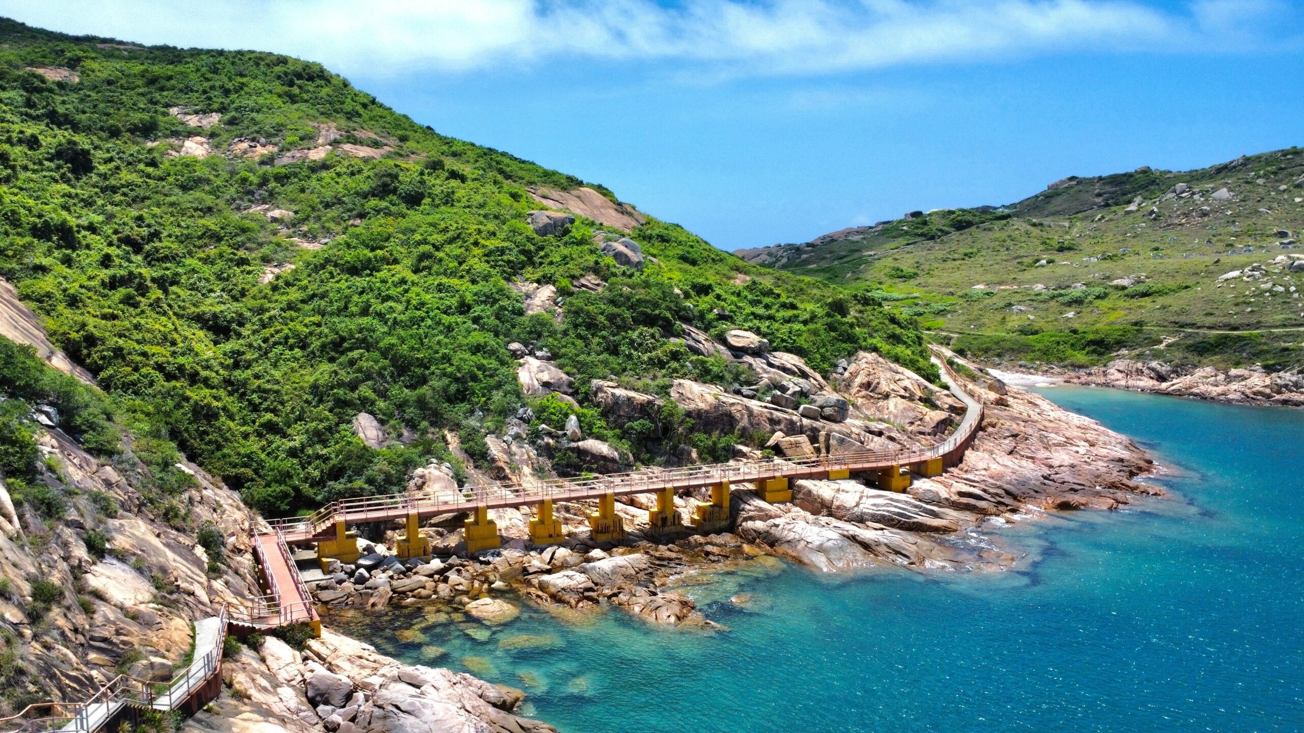 Hong,Kong,Po,Toi,Island,Bridge