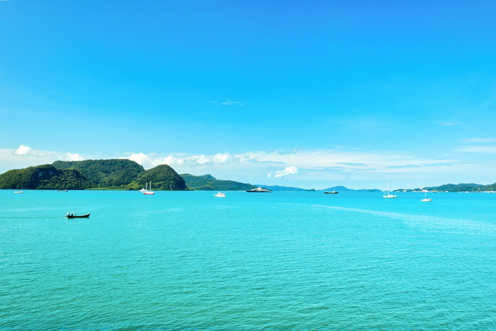 A,Beautiful,View,Of,Langkawi,Island,Against,A,Beautiful,Blue