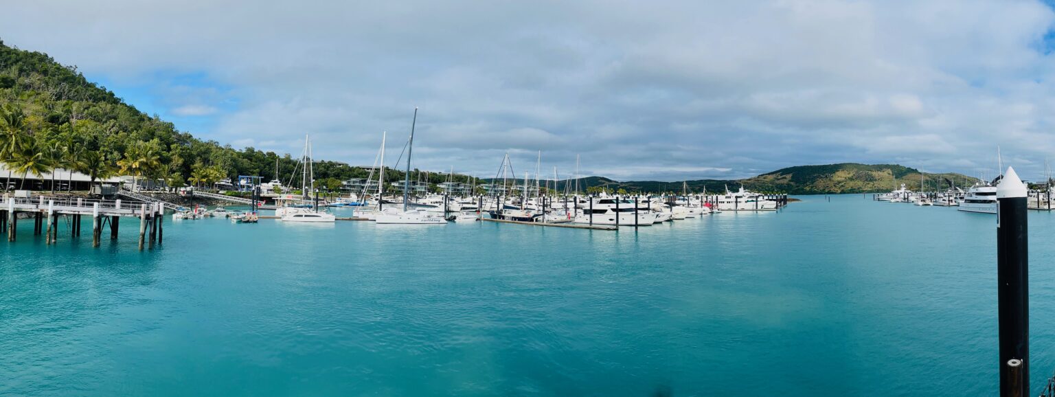 Hamilton-Island-Luxury-Accommodation-YOTSPACE-voyages-3-1536×578