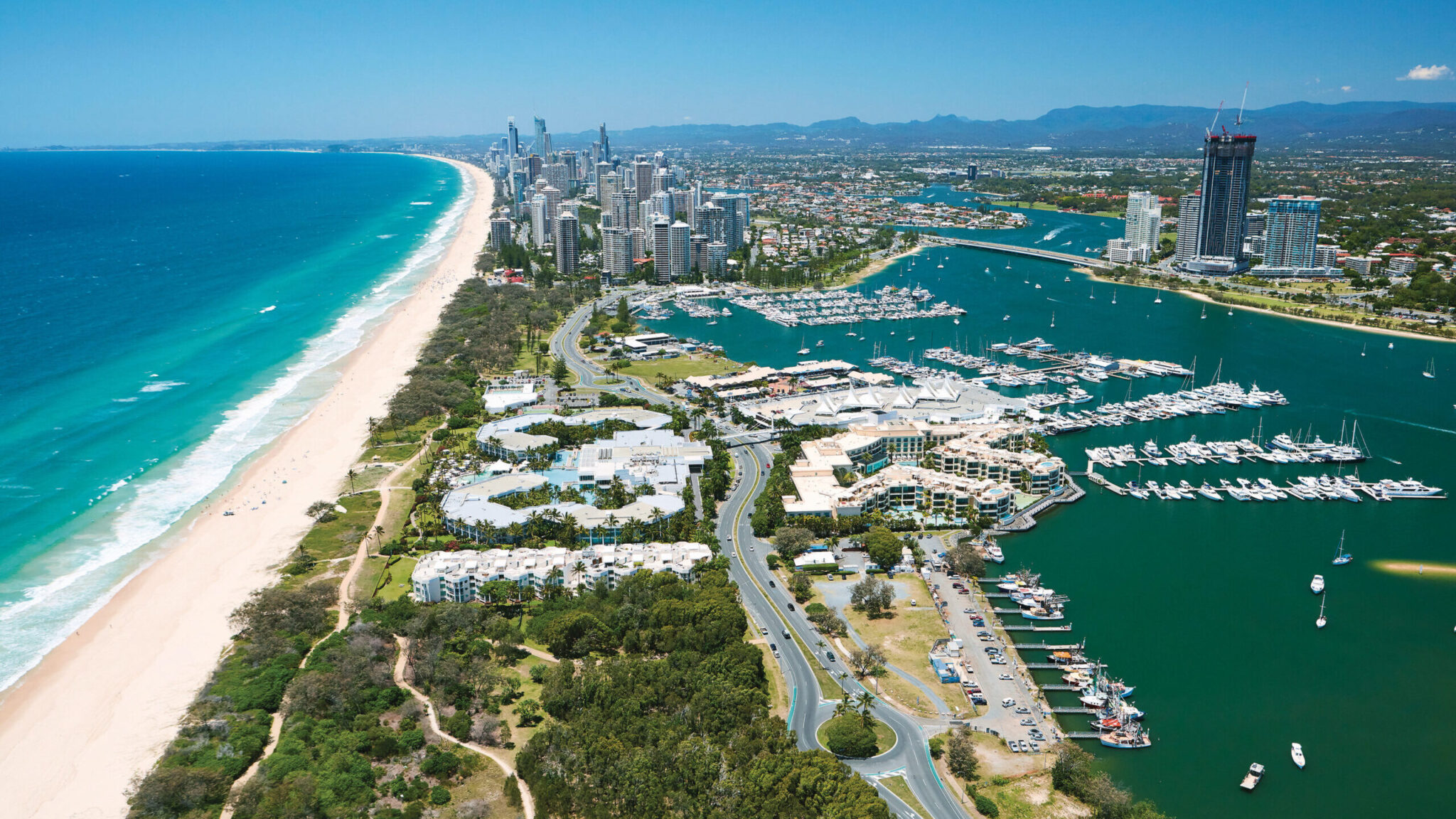 Gold Coast Yacht Hire – Private Yacht Charters