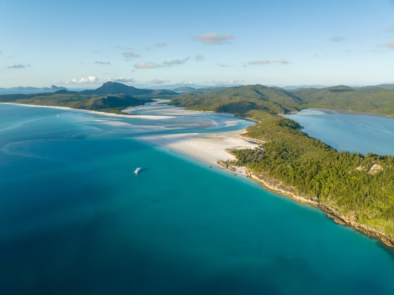 Whitsundays Luxury Yacht Charter