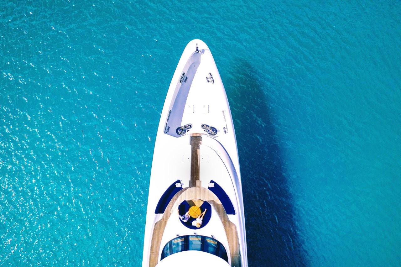 Luxury Yacht Charter YOTSPACE
