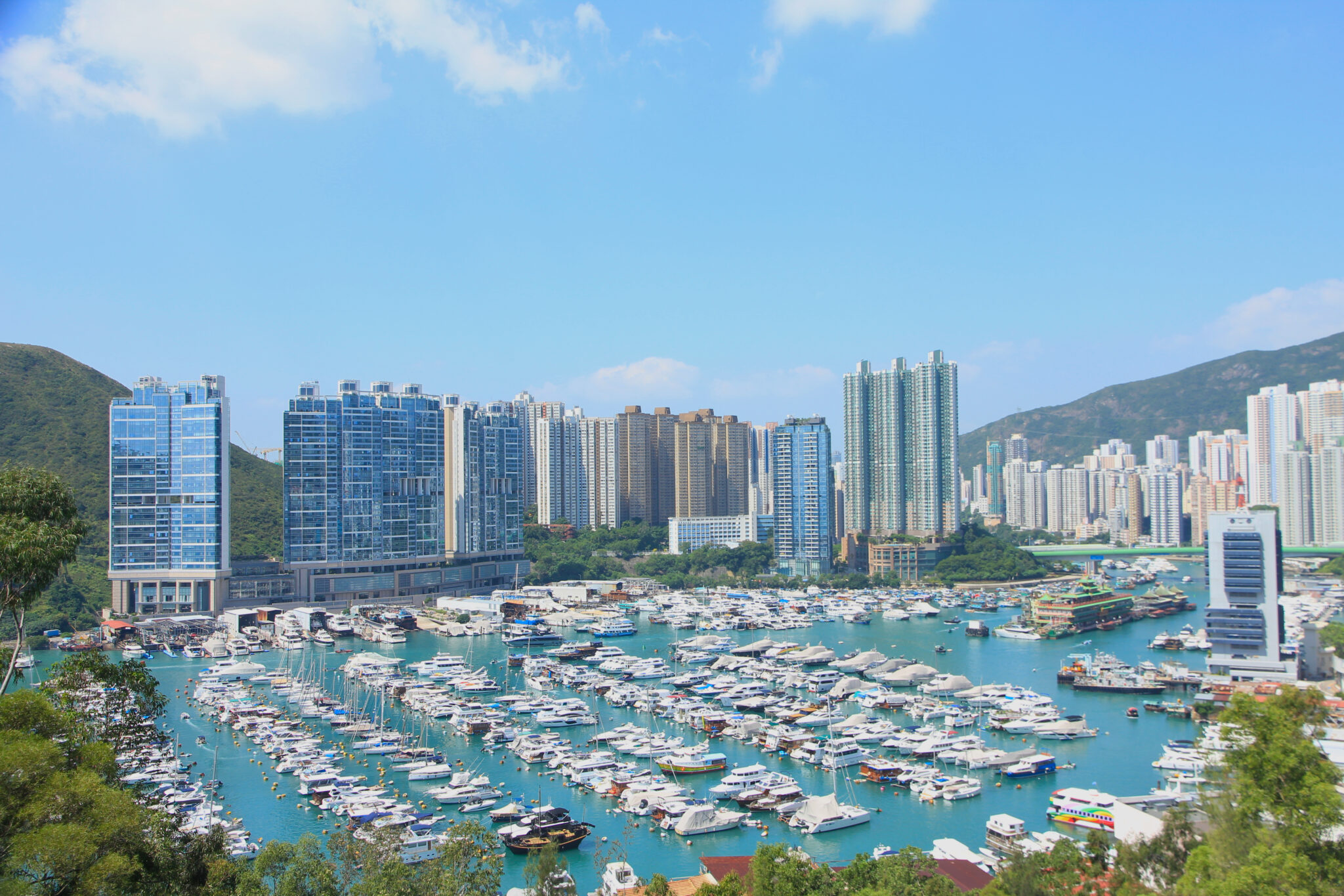 Beautiful,Scenery,Of,Aberdeen,Harbour,And,Marina,,Hong,Kong