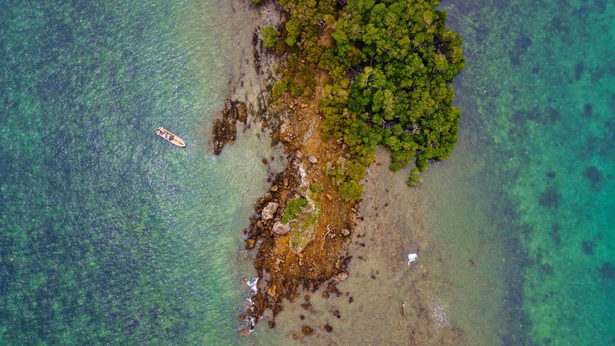 Beautiful,Island,,Central,Province,,Papua,New,Guinea