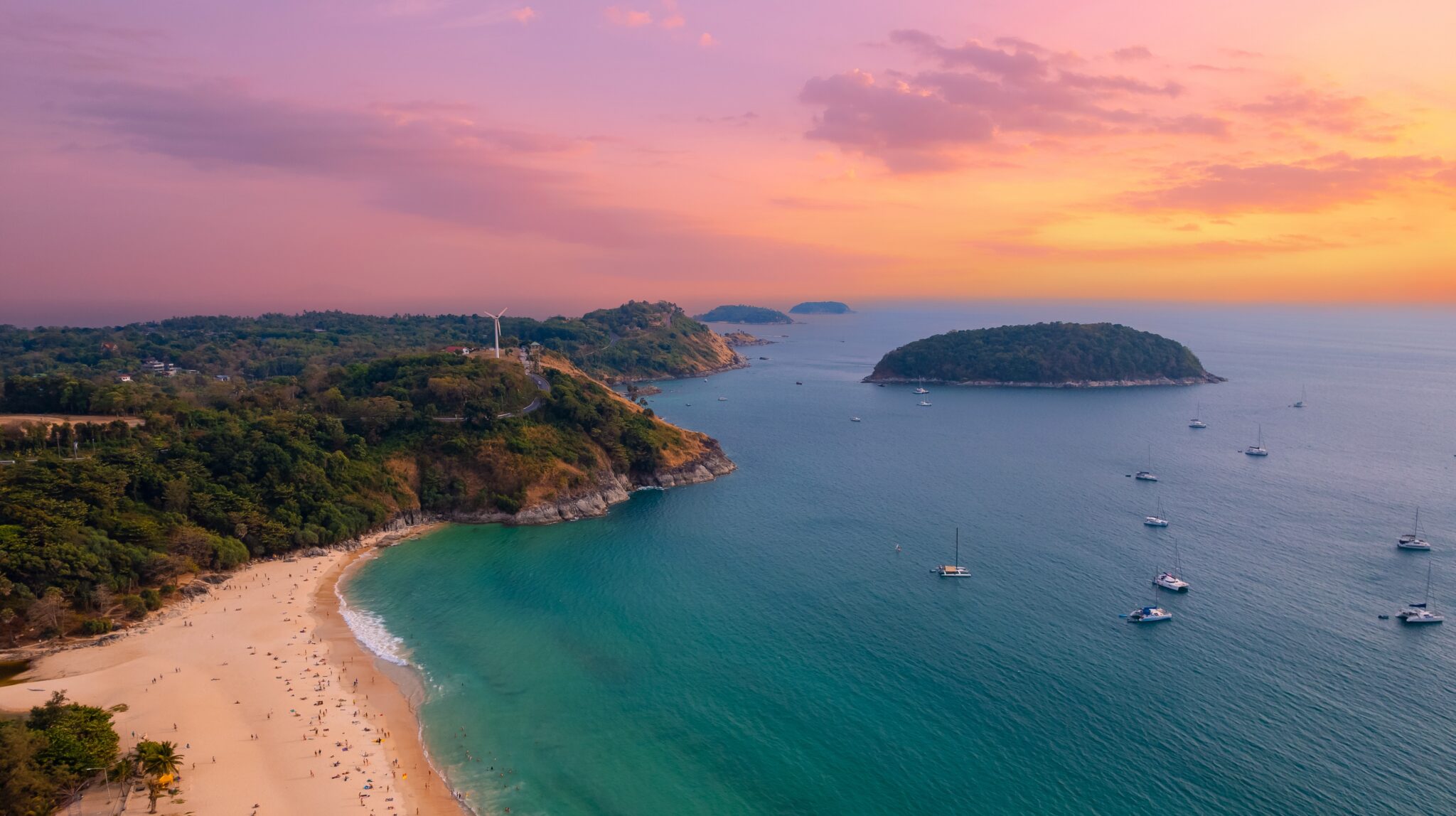 Stunning,Sunset,At,Nai,Harn,Beach,Scenic,Views,From,Phuket,