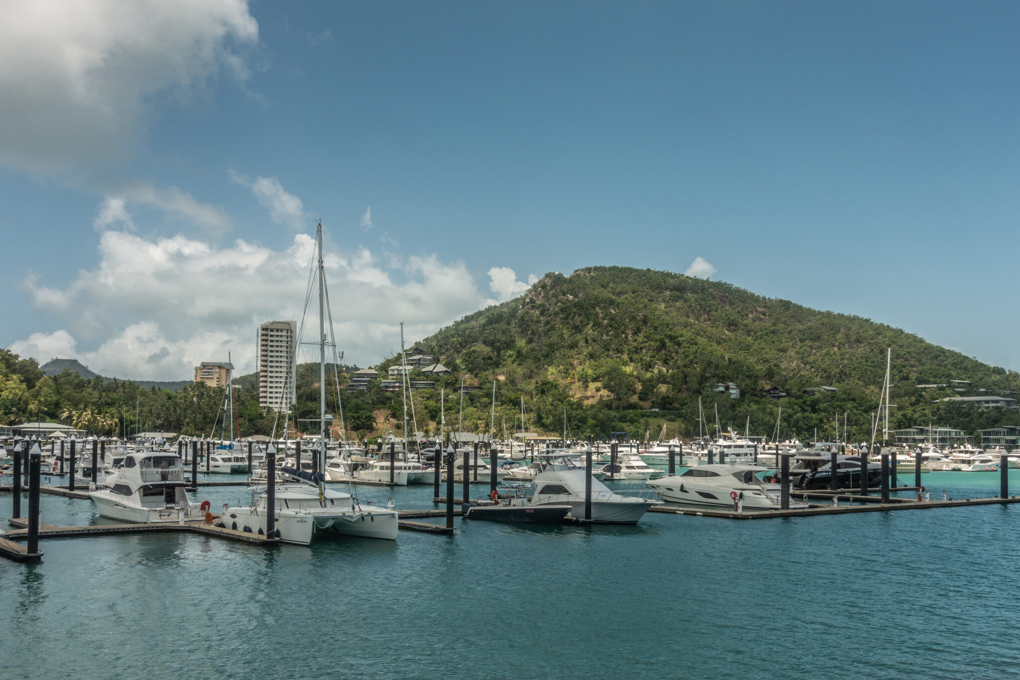 Hamilton,Island,,Australia,-,February,16,,2019:,Wider,Shot,Of