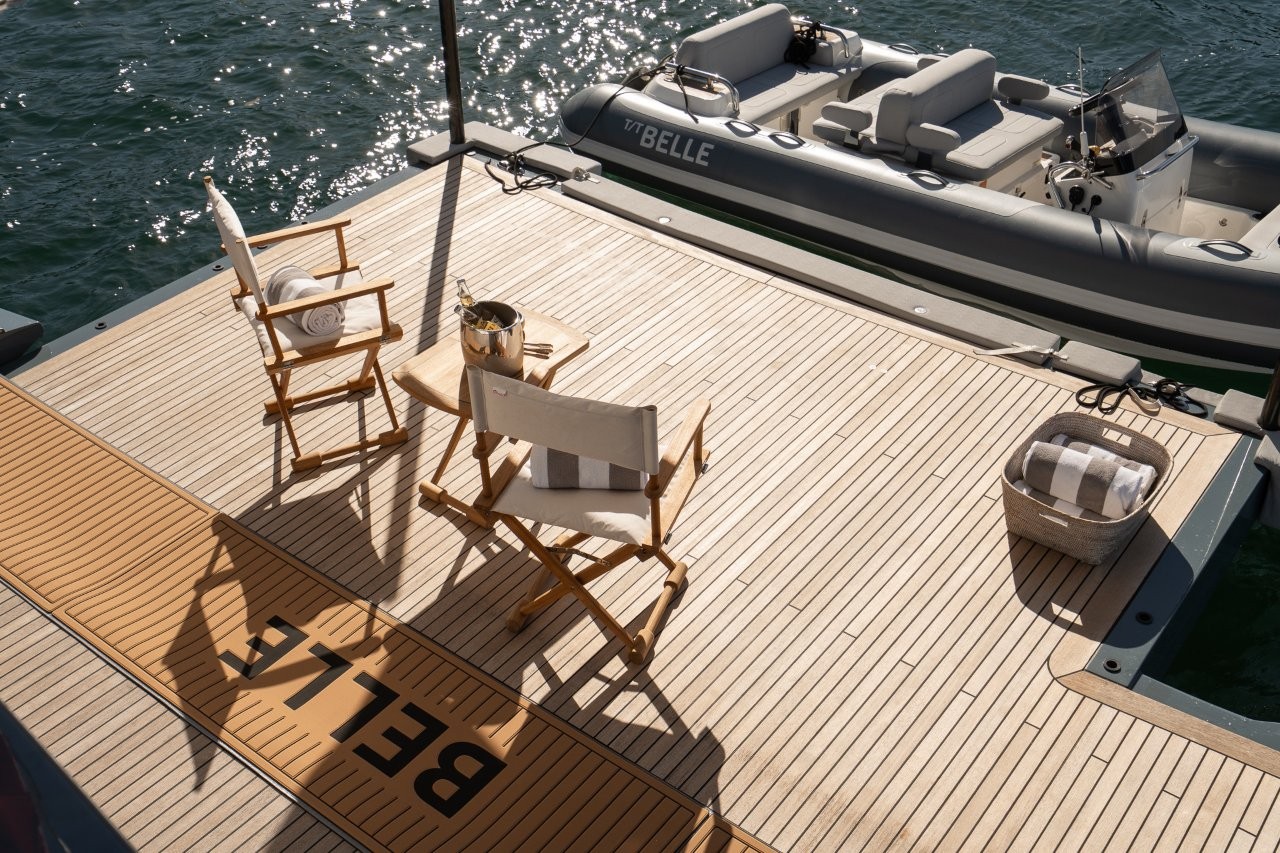 Beach Club Luxury Charter Yacht