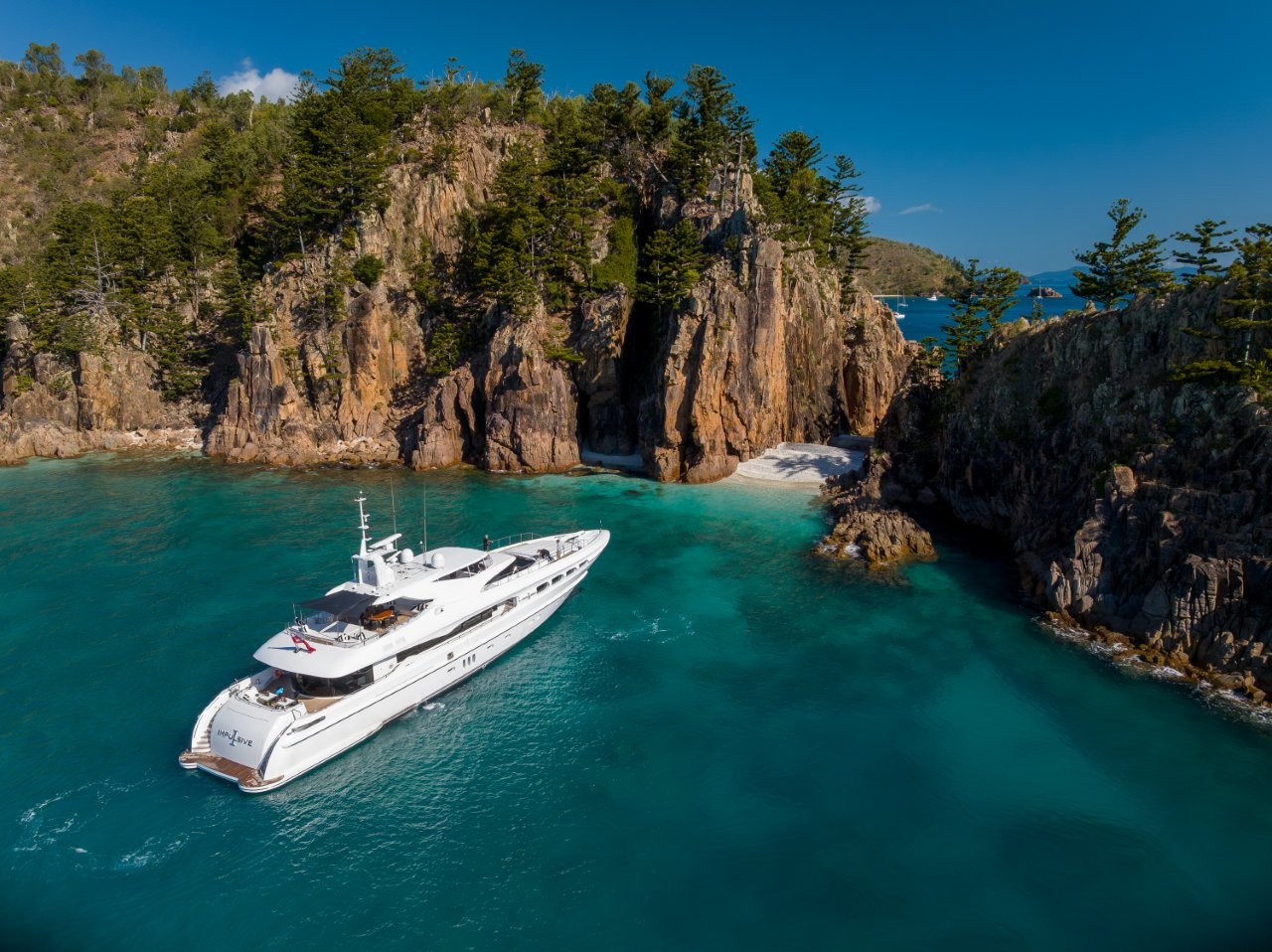 Blue Pearl Bay Whitsundays Great Barrier Reef Luxury Yacht Charter