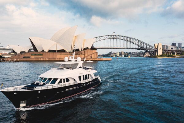 Charter Yacht AURORA Sydney & Great Barrier Reef