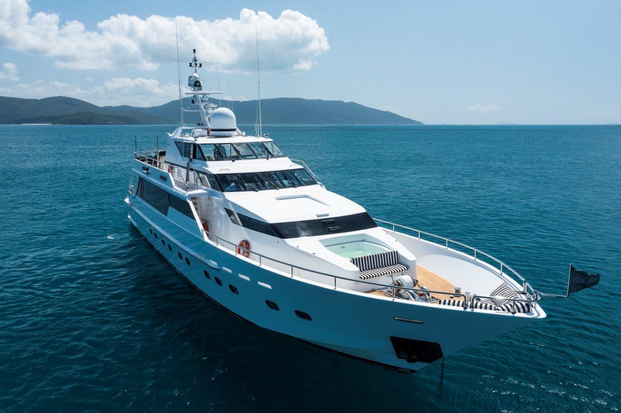 Whitsundays Luxury Charter Yacht Oscar II