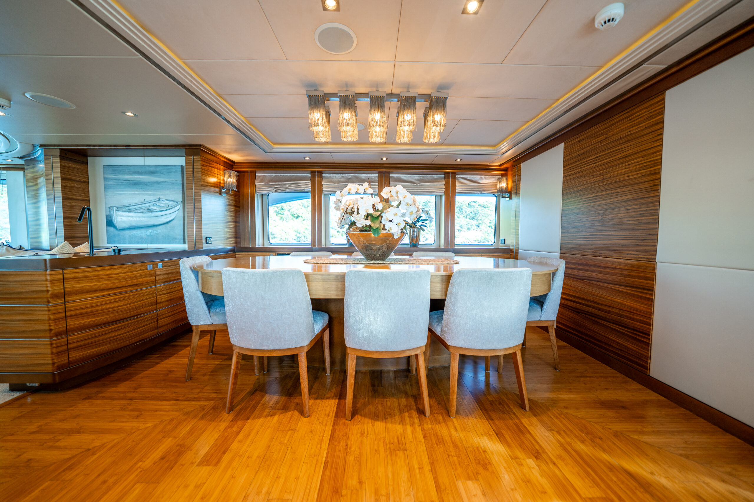 Superyacht Charters Whitsunday and Port Douglas | LUMIR