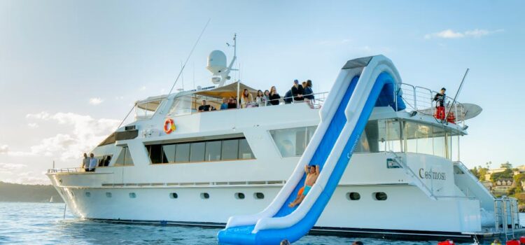 Whitsundays Luxury Yacht Charter – 3 Nights  –  Superyacht COSMOS II