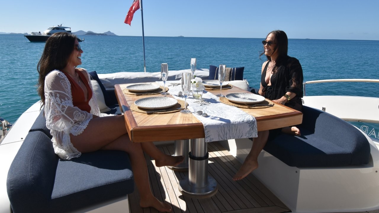 Enjoy lunch onboard with ocean views - Hamilton Island luxury charter yacht La Mar