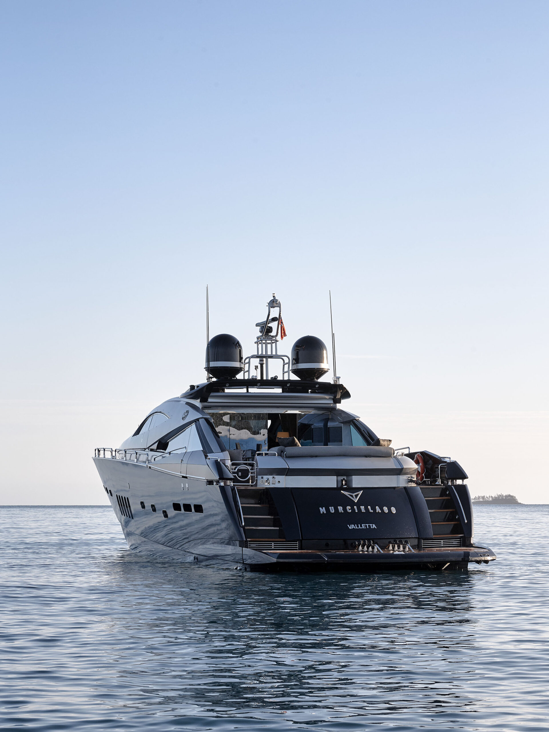 Hamilton Island Day Charter Yacht Murcielago 