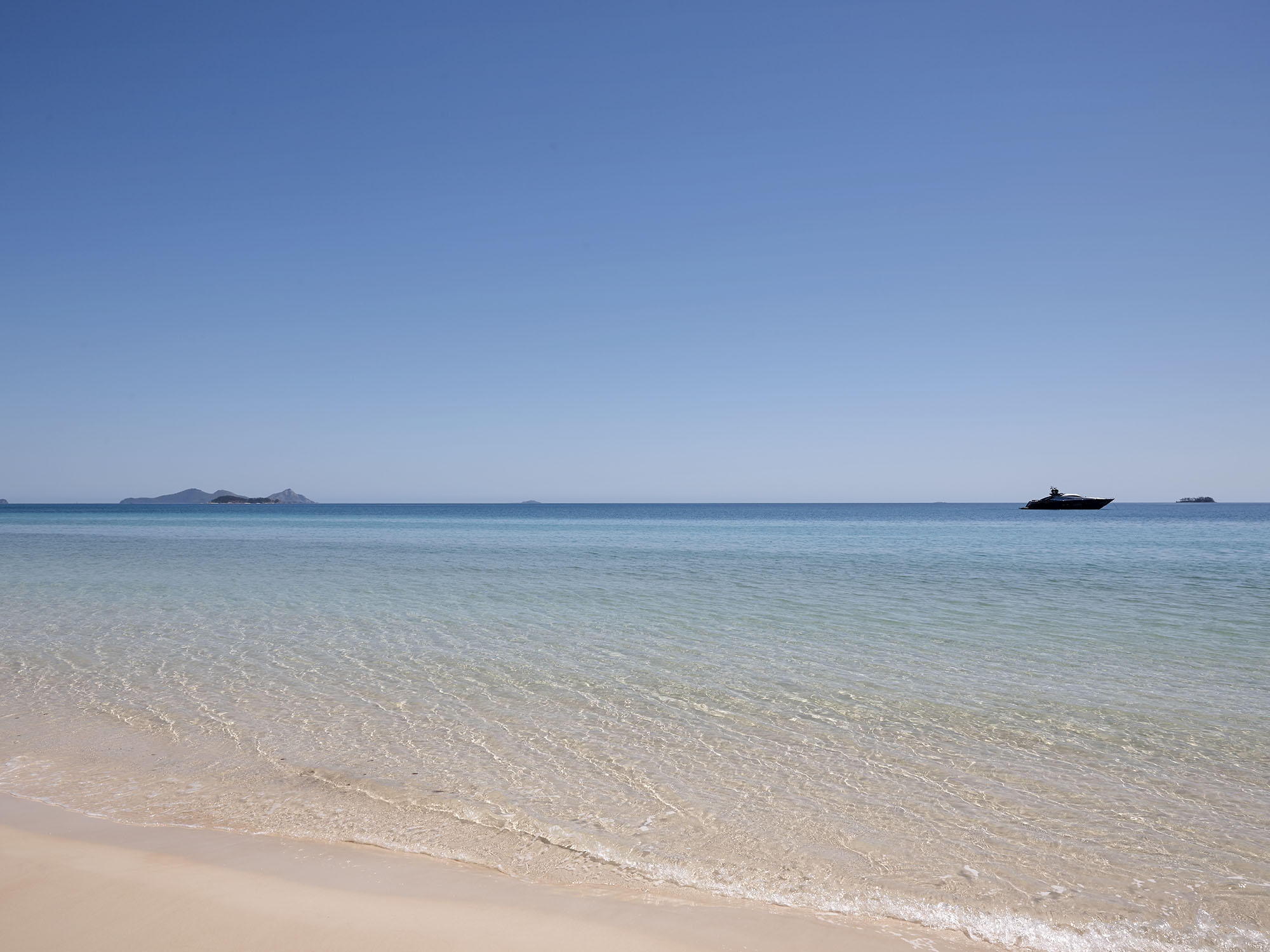 Hamilton Island Day Charter Yacht Murcielago