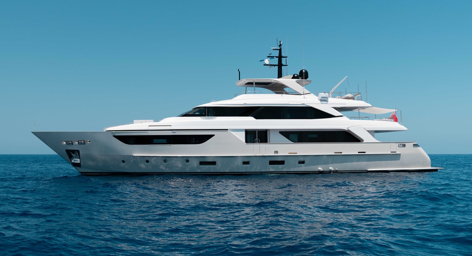 Whitsundays Luxury Yacht Charter - LANCE | YOTSPACE charters