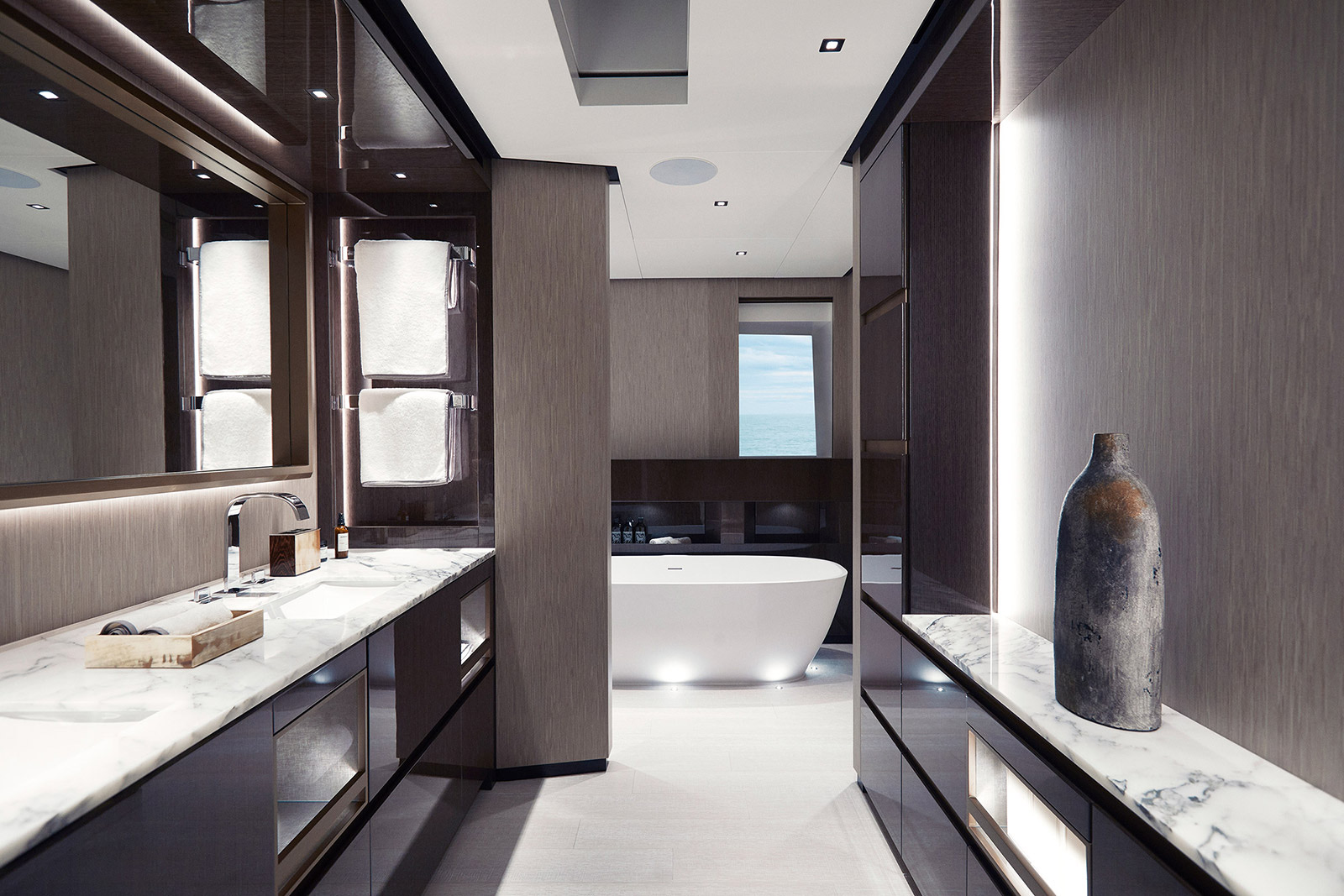 Master Cabin Ensuite with Bath Luxury Charter Yacht Pazienza