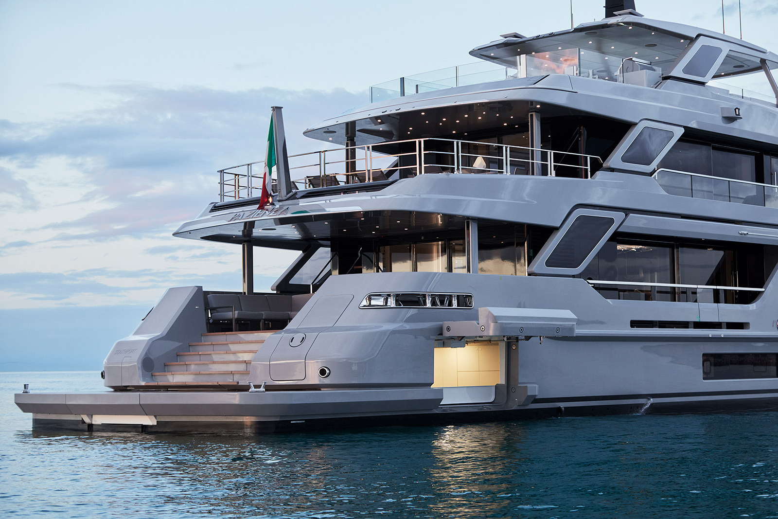 Luxury Charter Yacht Pazienza