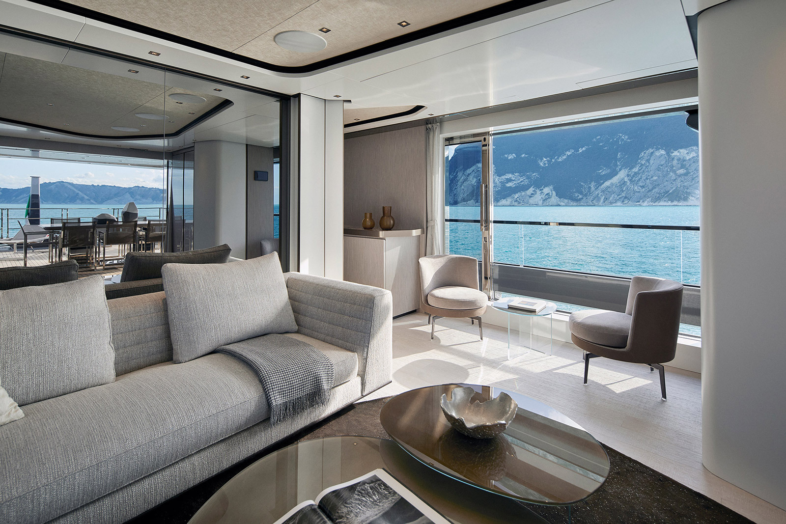 Upper Deck Luxury Charter Yacht Pazienza