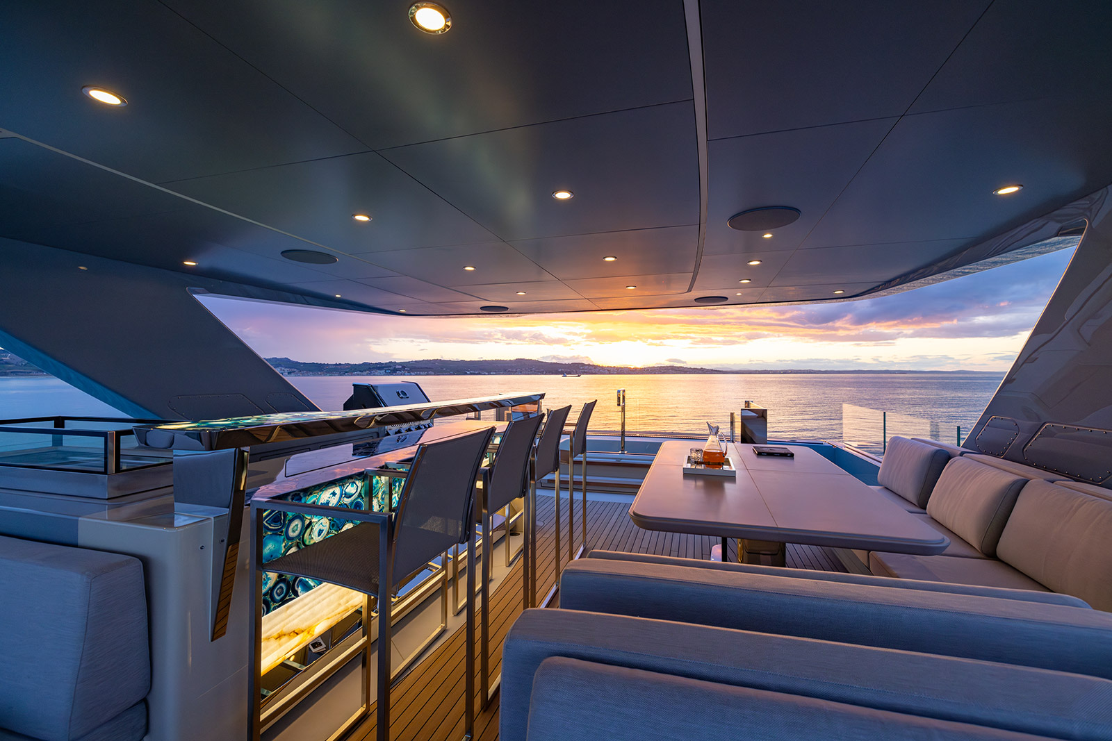 Sundeck Luxury Charter Yacht Pazienza