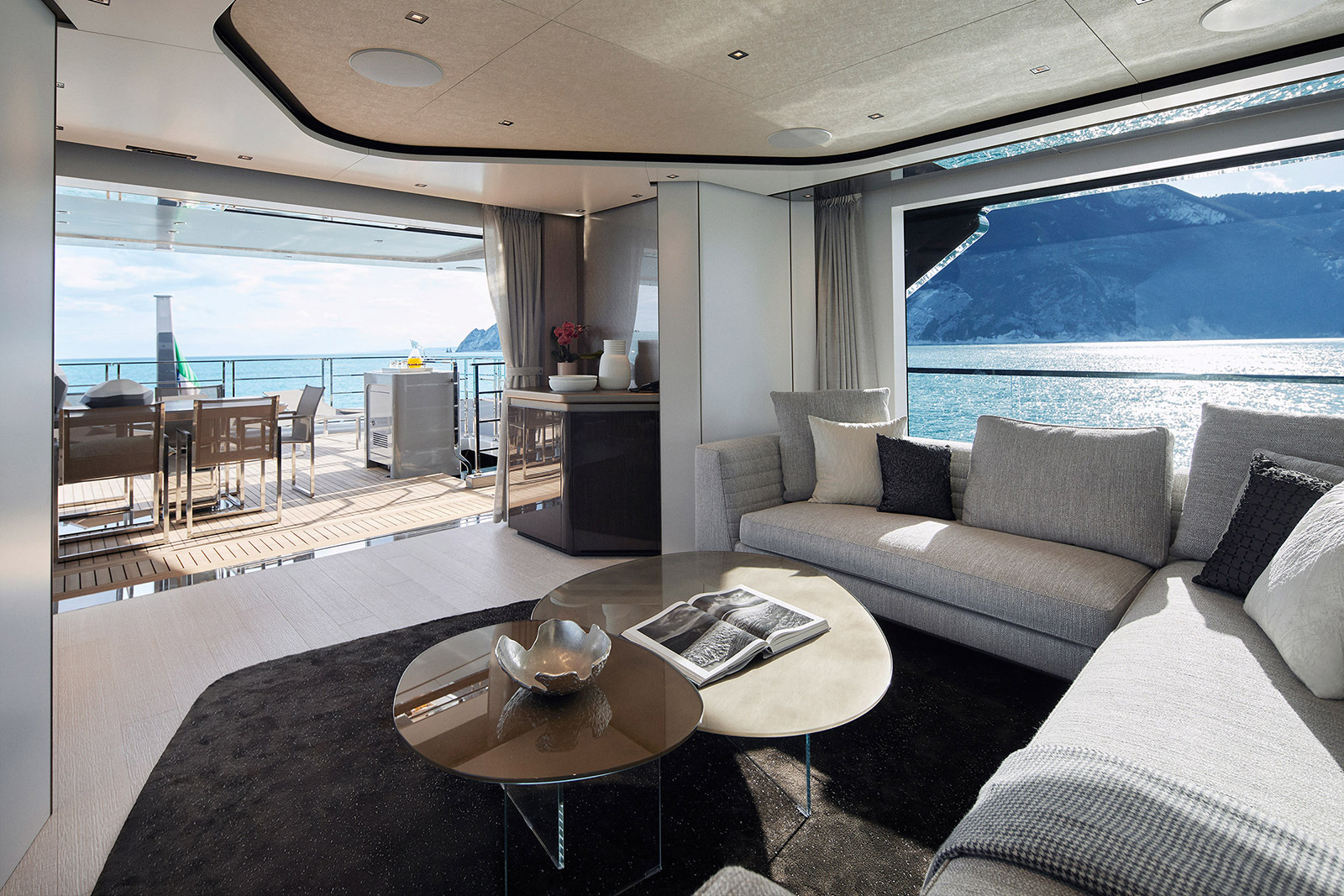 Upper Deck Luxury Charter Yacht Pazienza