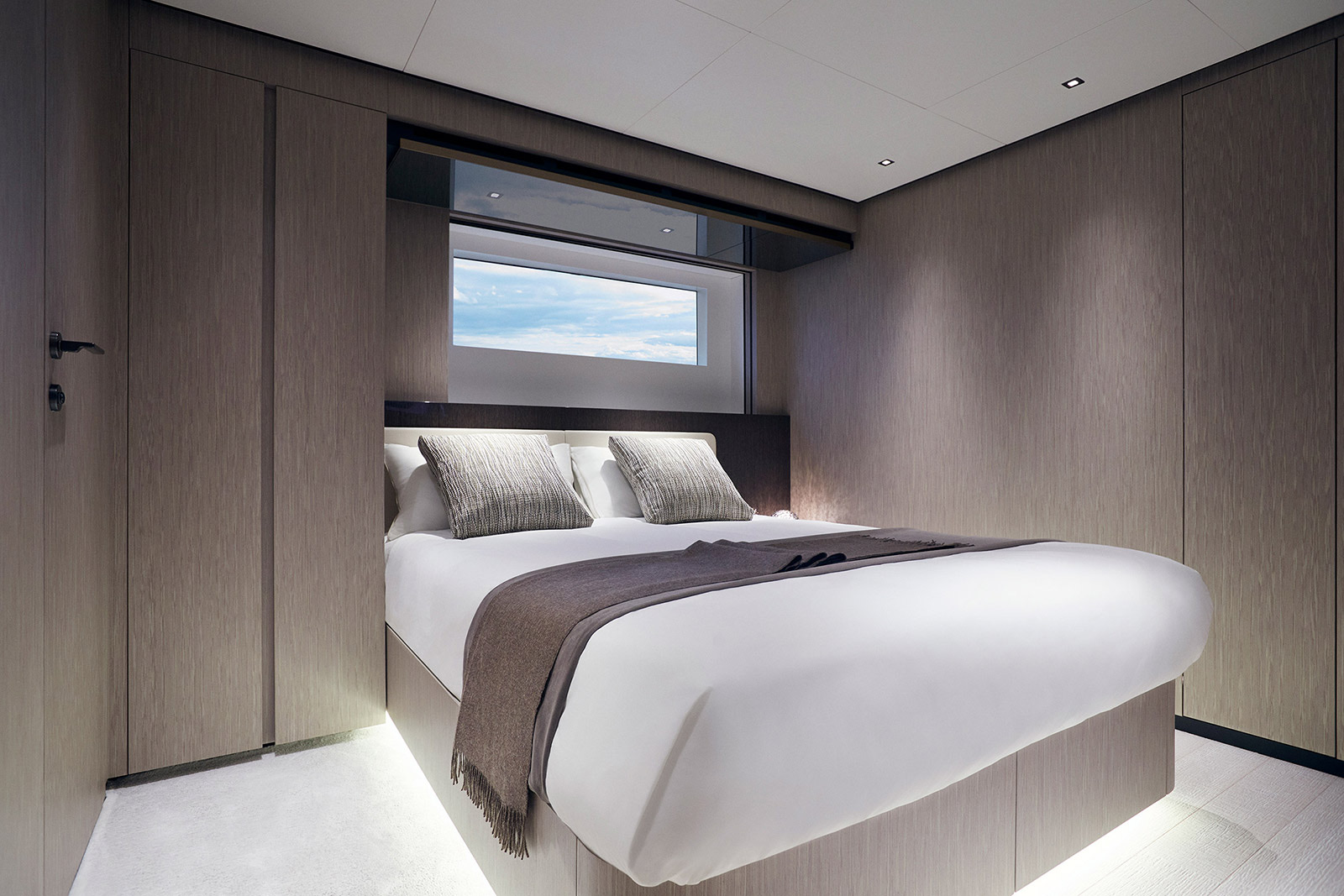 Triple Cabin Luxury Charter Yacht Pazienza Australia and South Pacific