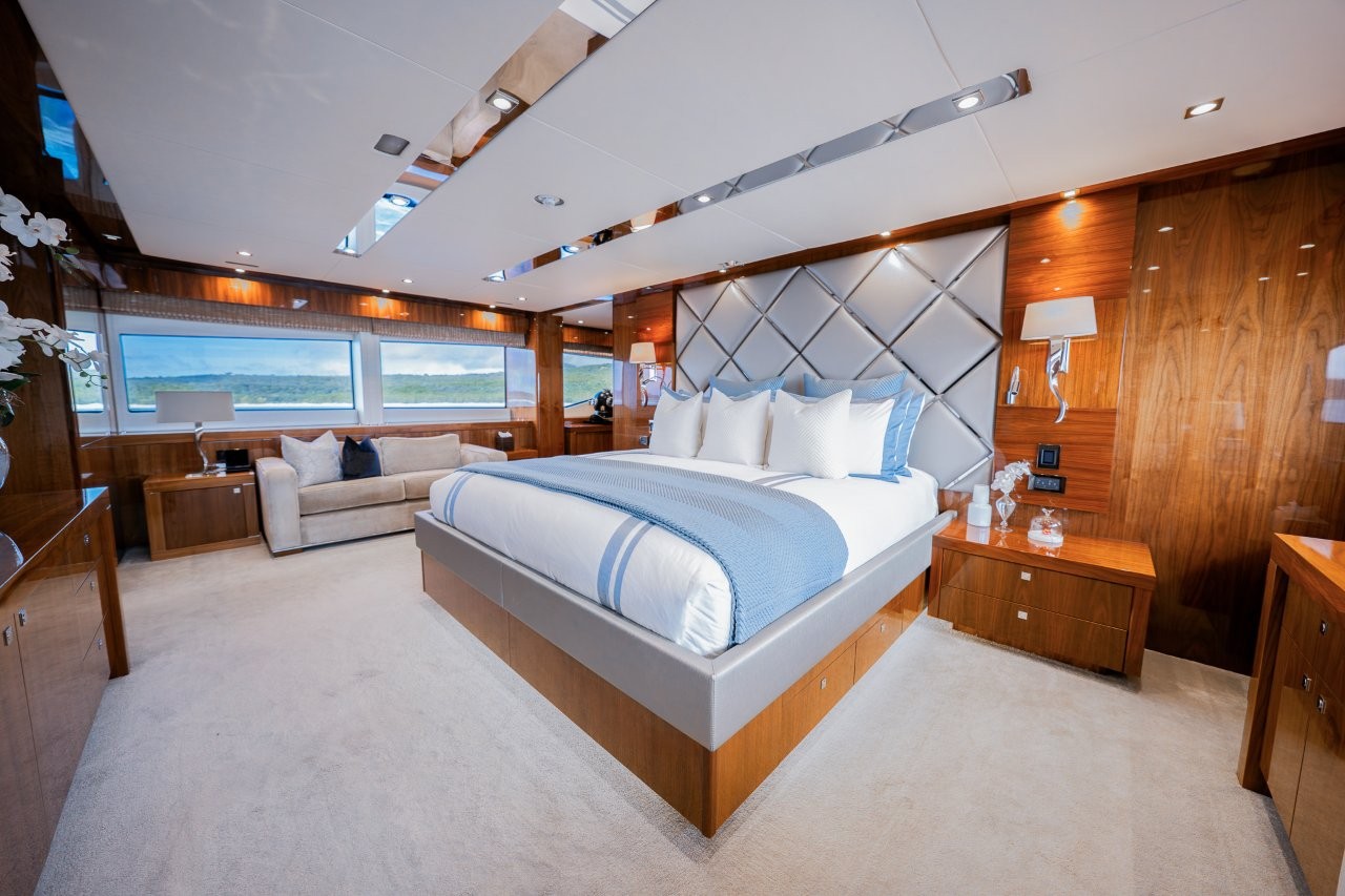 Master Cabin - Luxury Charter Yacht Rascal