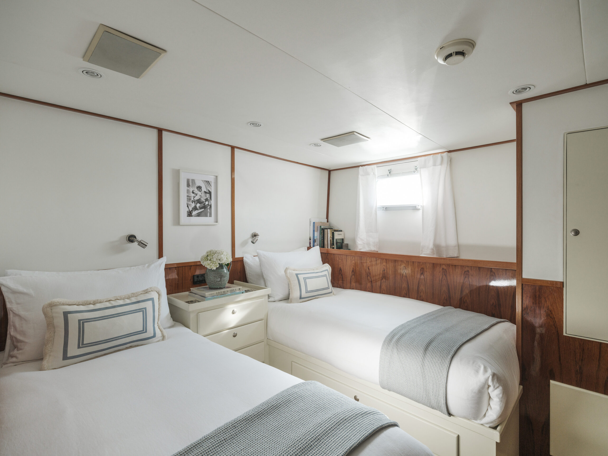Twin Luxury Cabin Luxury Yacht Charter Rhemtide Australia