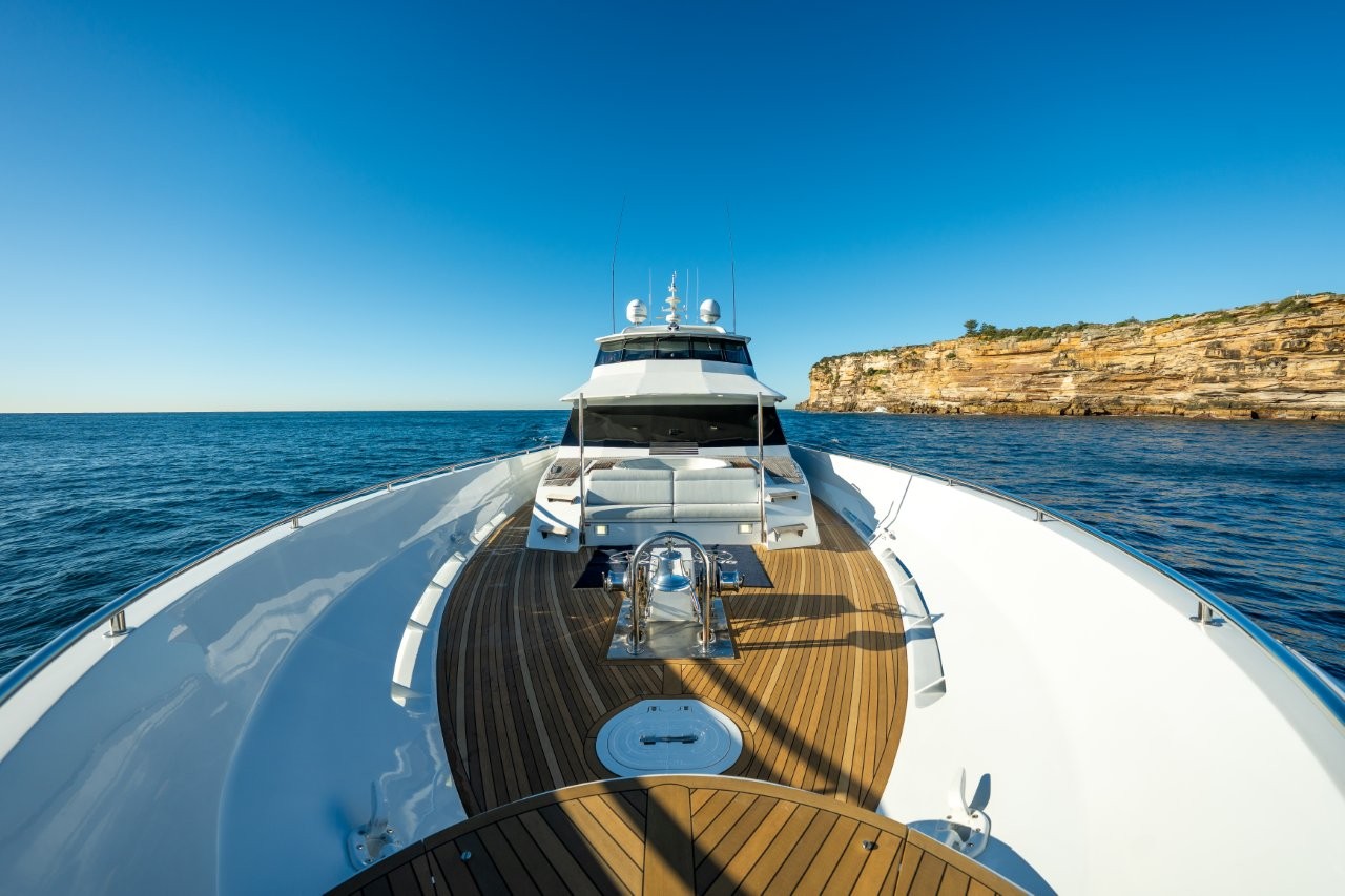 Bow with Jacuzzi and seating - Luxury Yacht Charter - Shore Thing
