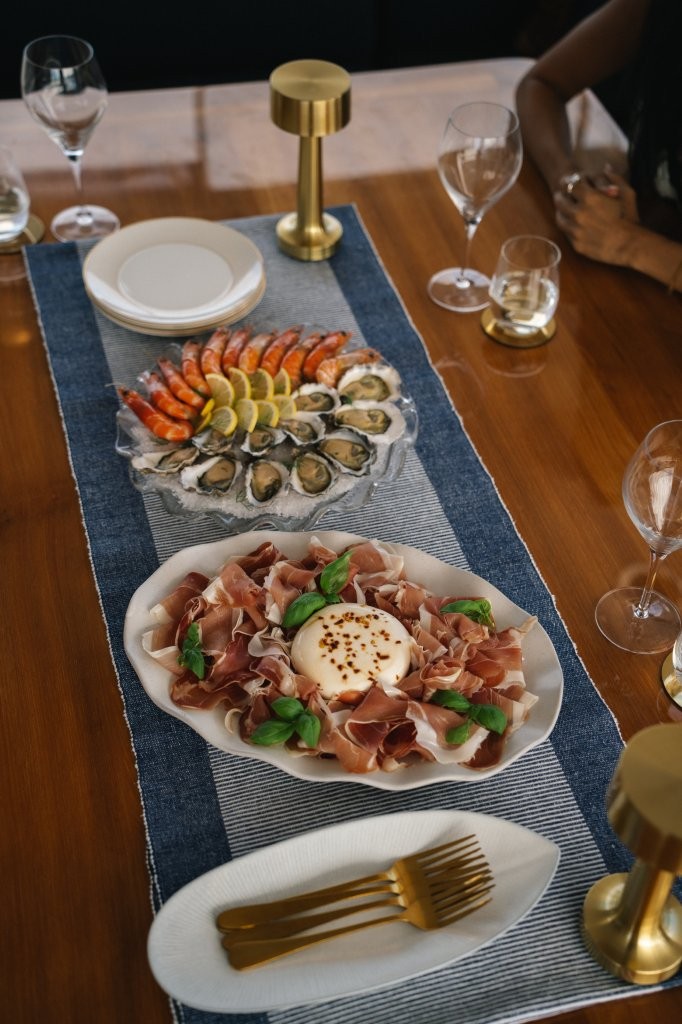 Luxury Yacht Charters Australia Phoenix One YOTSPACE