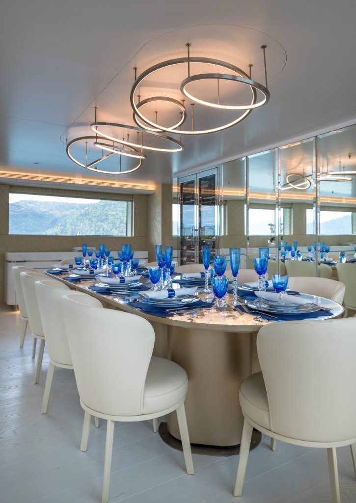 Formal Dining Superyacht Mischief