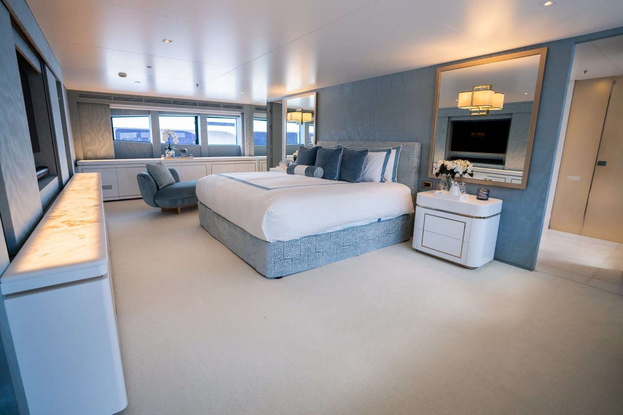 Master Cabin Superyacht Mischief