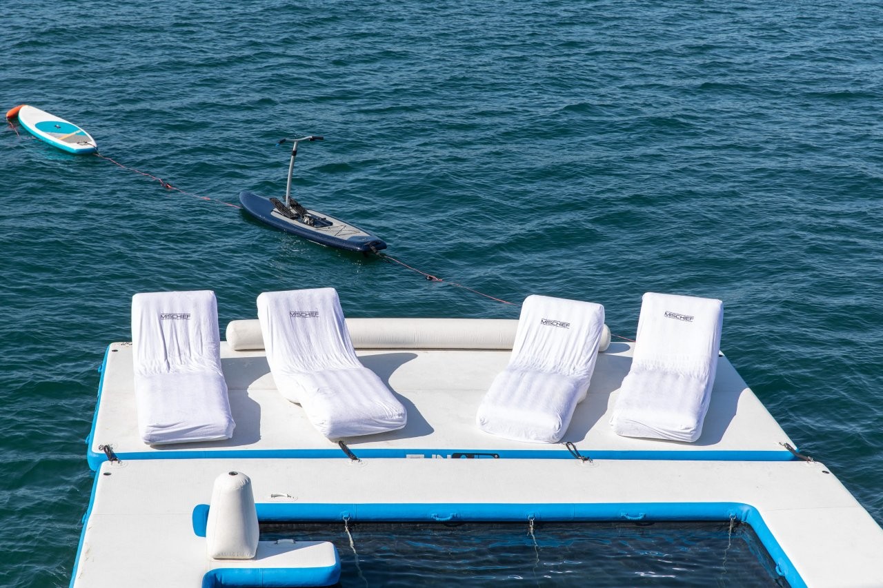 Pool Lounges Superyacht Mischief