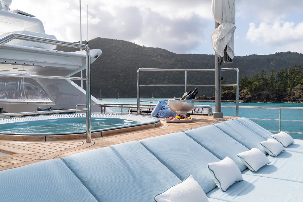 Sundeck and Jacuzzi on Superyacht Mischief