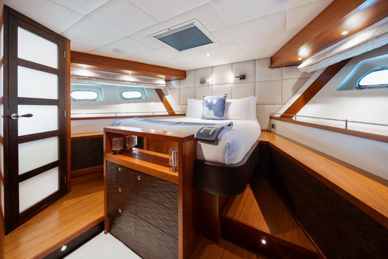 Superyacht Charter Little Perle - Whitsundays, Great Barrier Reef