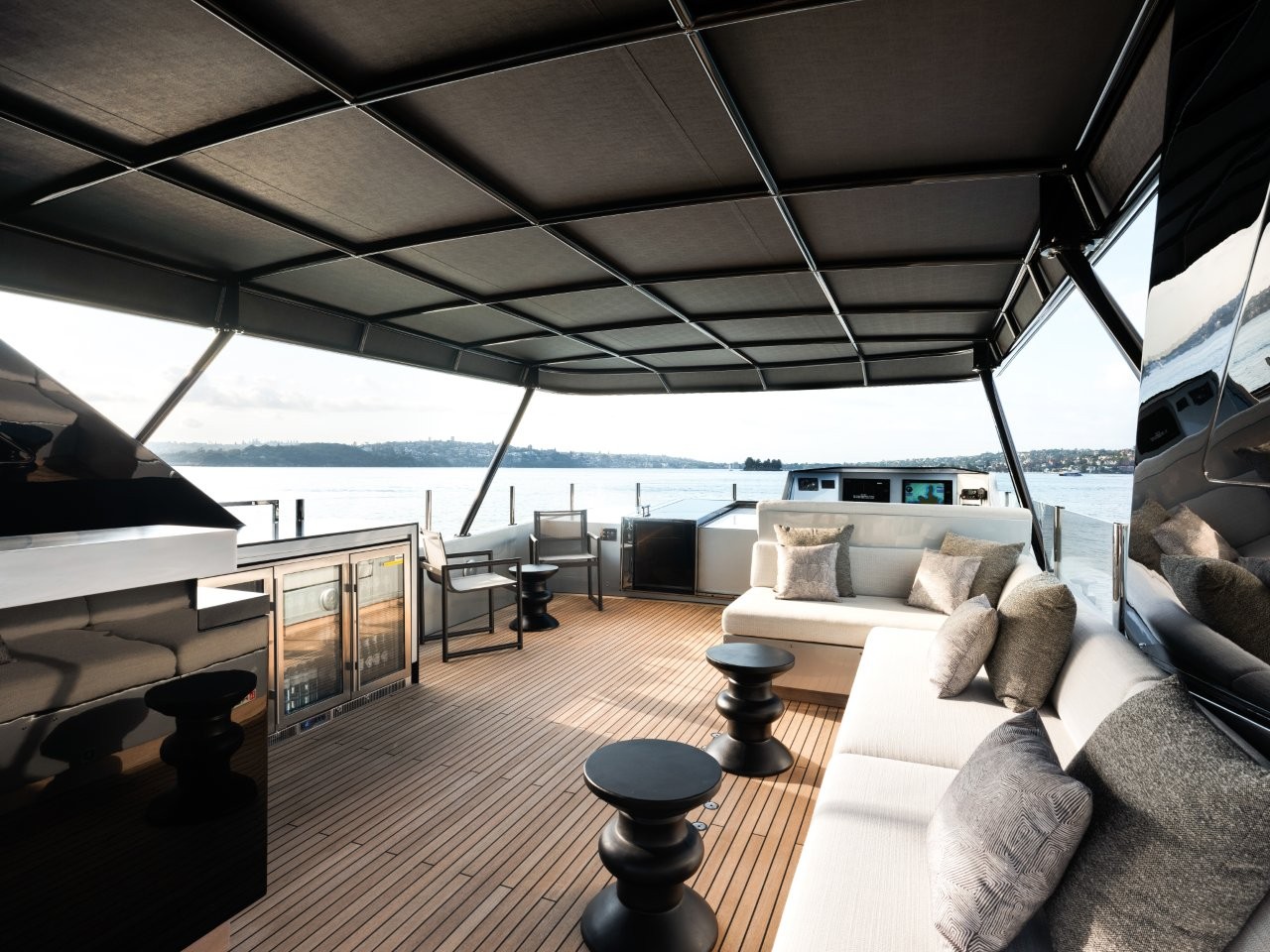 Luxury Charter Yacht - SHADOW Sydney Australia