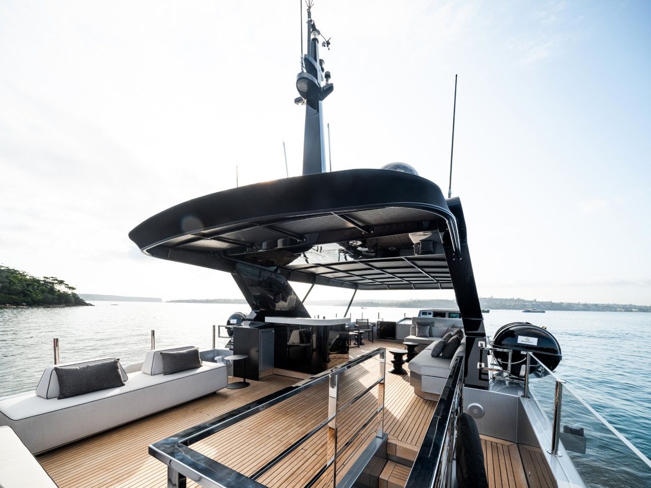 Luxury Charter Yacht - SHADOW Sydney Australia