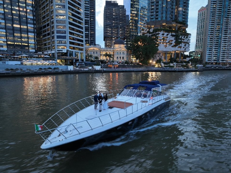 Yacht Charter Gold Coast, Brisbane & Sydney