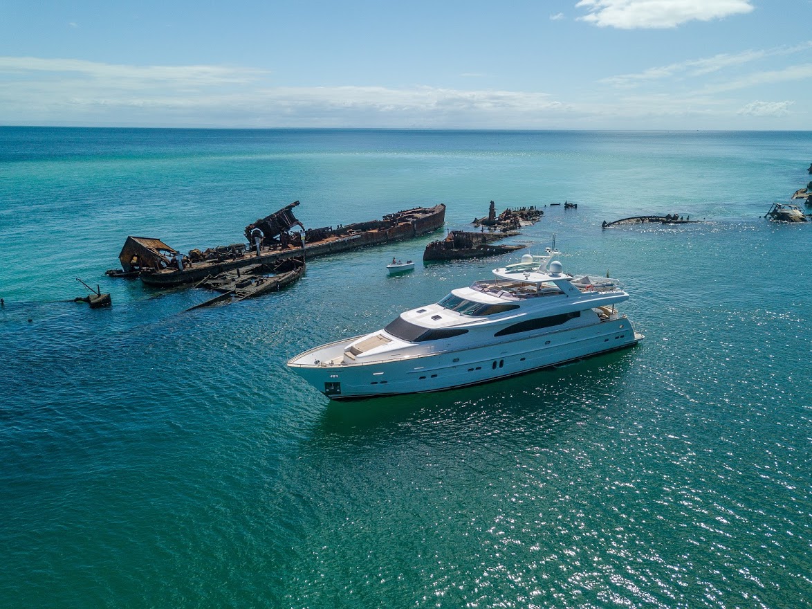 Whitsundays Superyacht Charter - YOTSPACE superyacht voyages - Triple888EIGHT superyacht