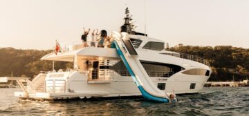 Whitsundays Superyacht Charter 3 Nights Superyacht – Oneworld  