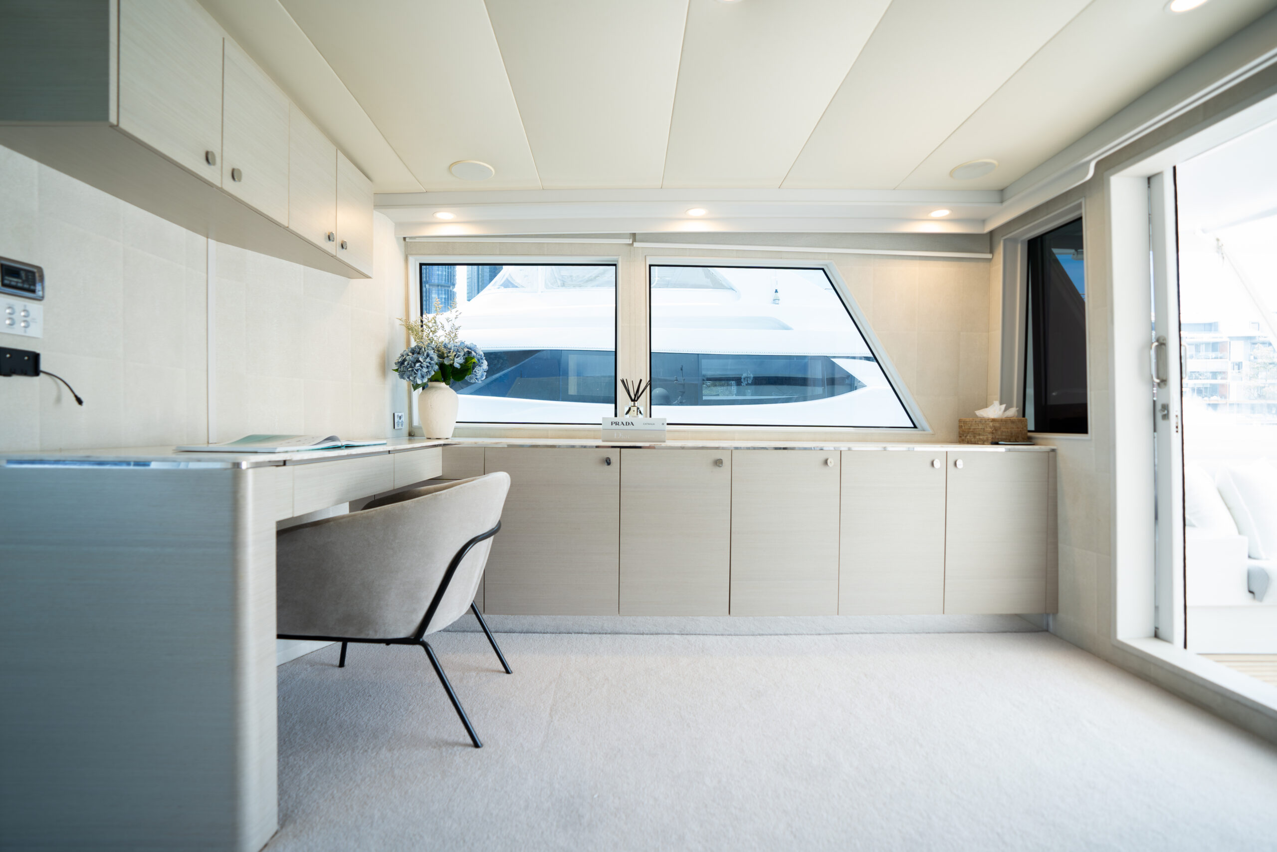 Queensland Yacht Charters | YOTSPACE | SHORE THING